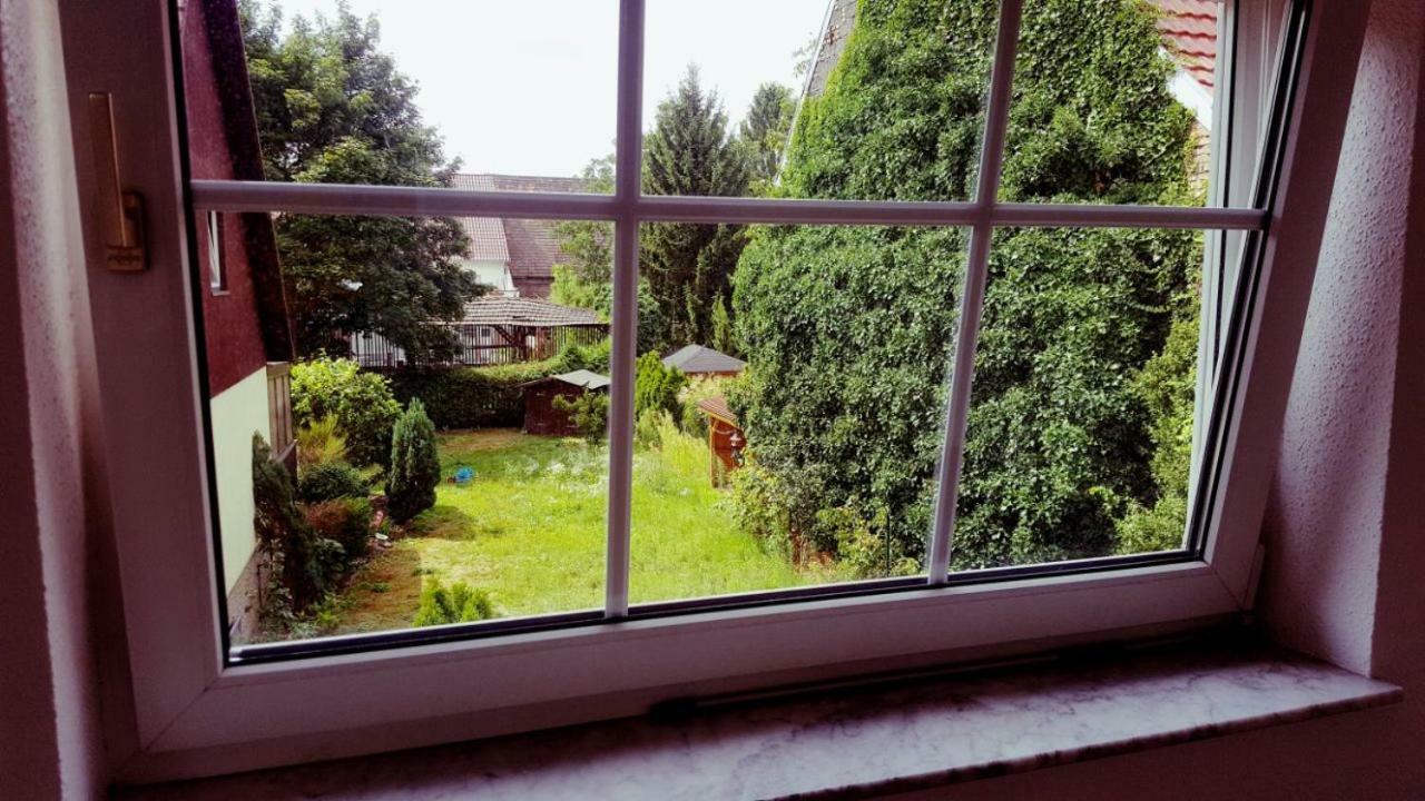 White House 'Privatzimmer' Mannheim Esterno foto