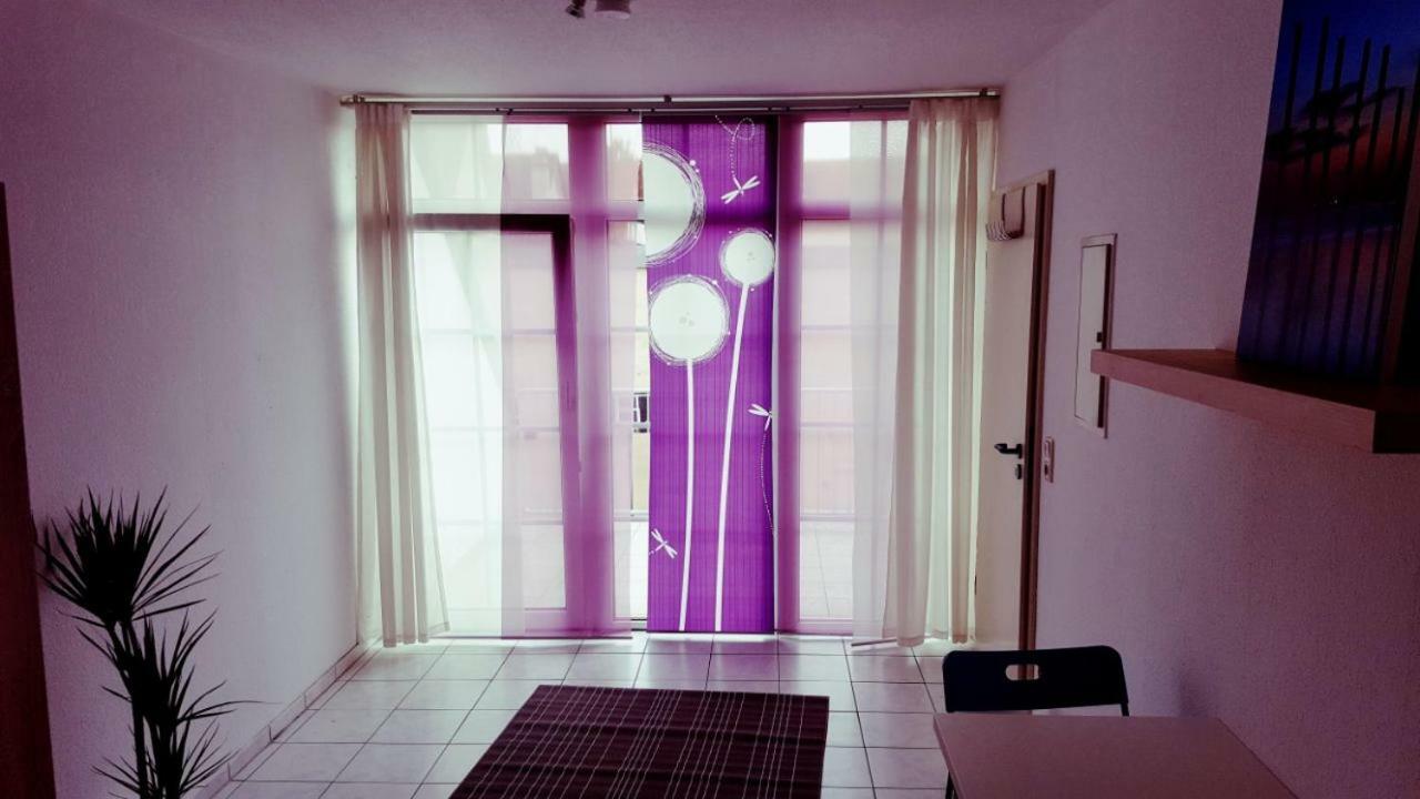 White House 'Privatzimmer' Mannheim Esterno foto