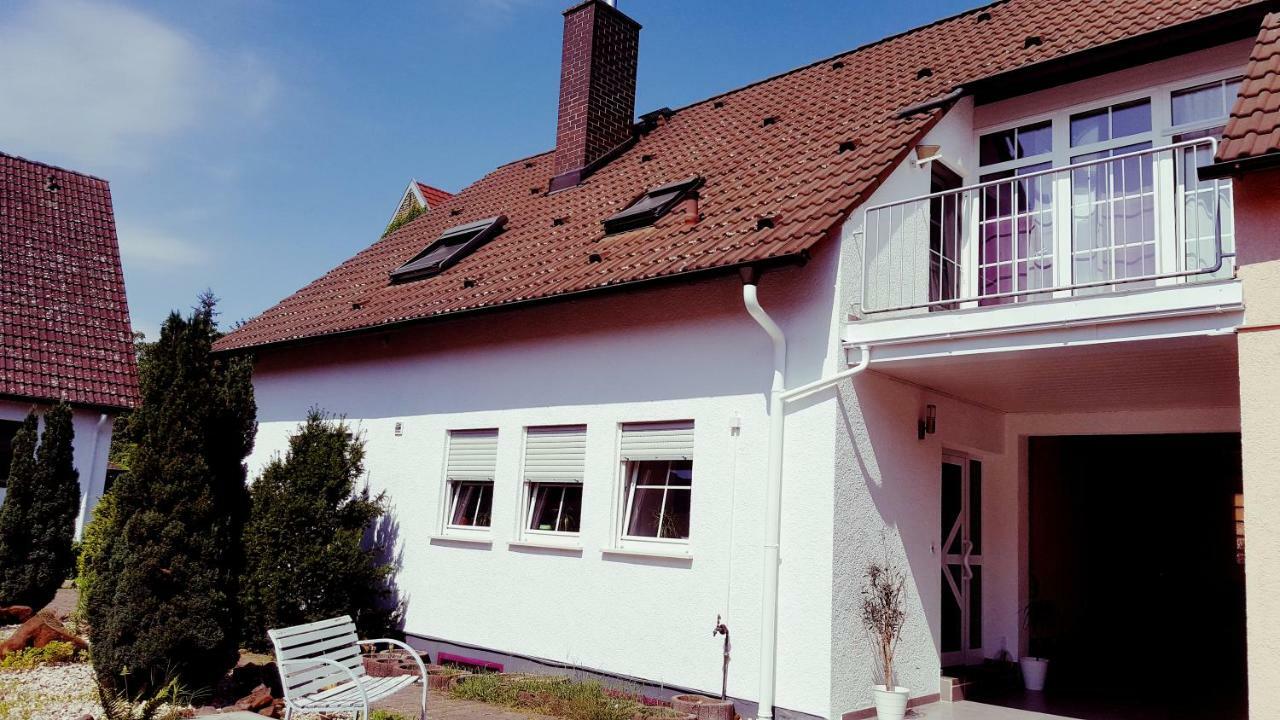 White House 'Privatzimmer' Mannheim Esterno foto