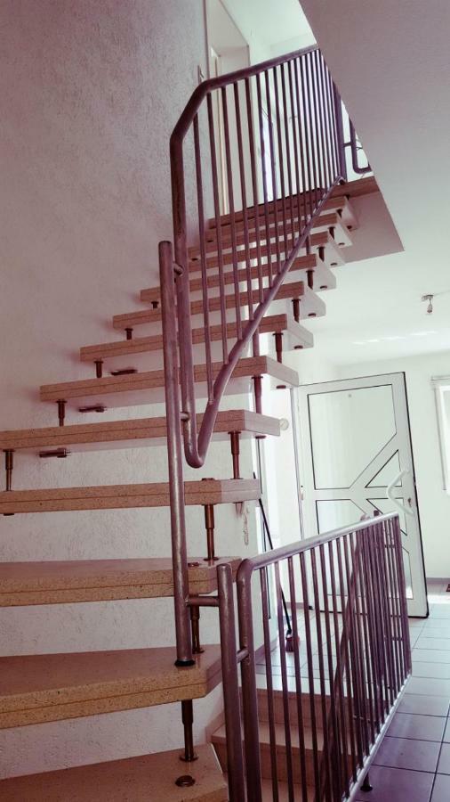 White House 'Privatzimmer' Mannheim Esterno foto